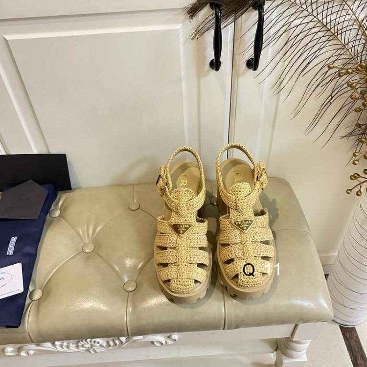 Picture of Prada Shoes _SKUPradasz35-40Y052319249